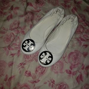 Tory burch white reva ballet flats